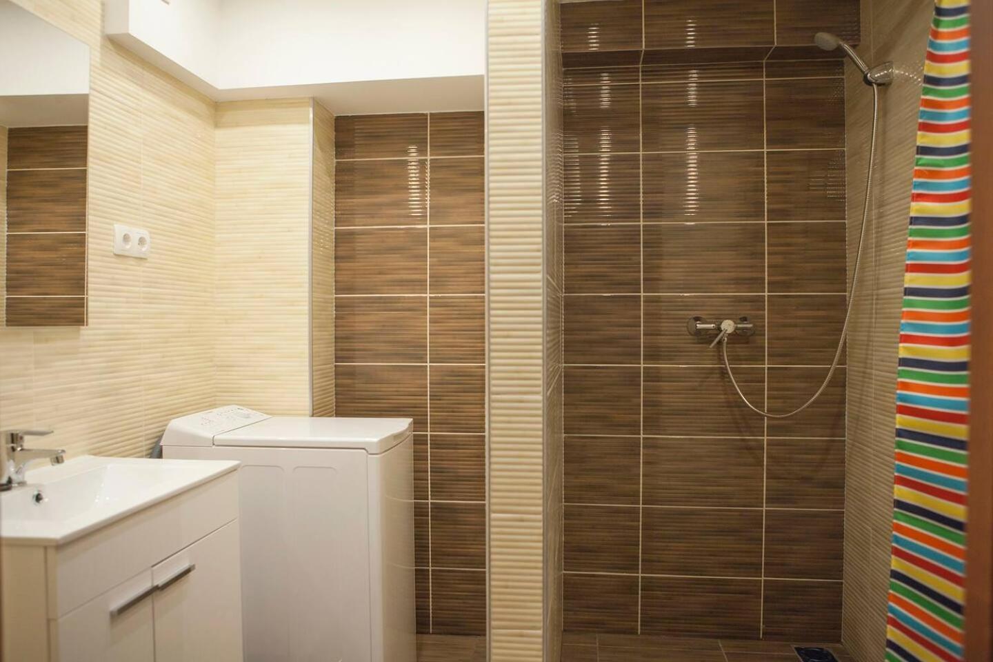 Downtown Apartment Csengery 10 ブダペスト エクステリア 写真
